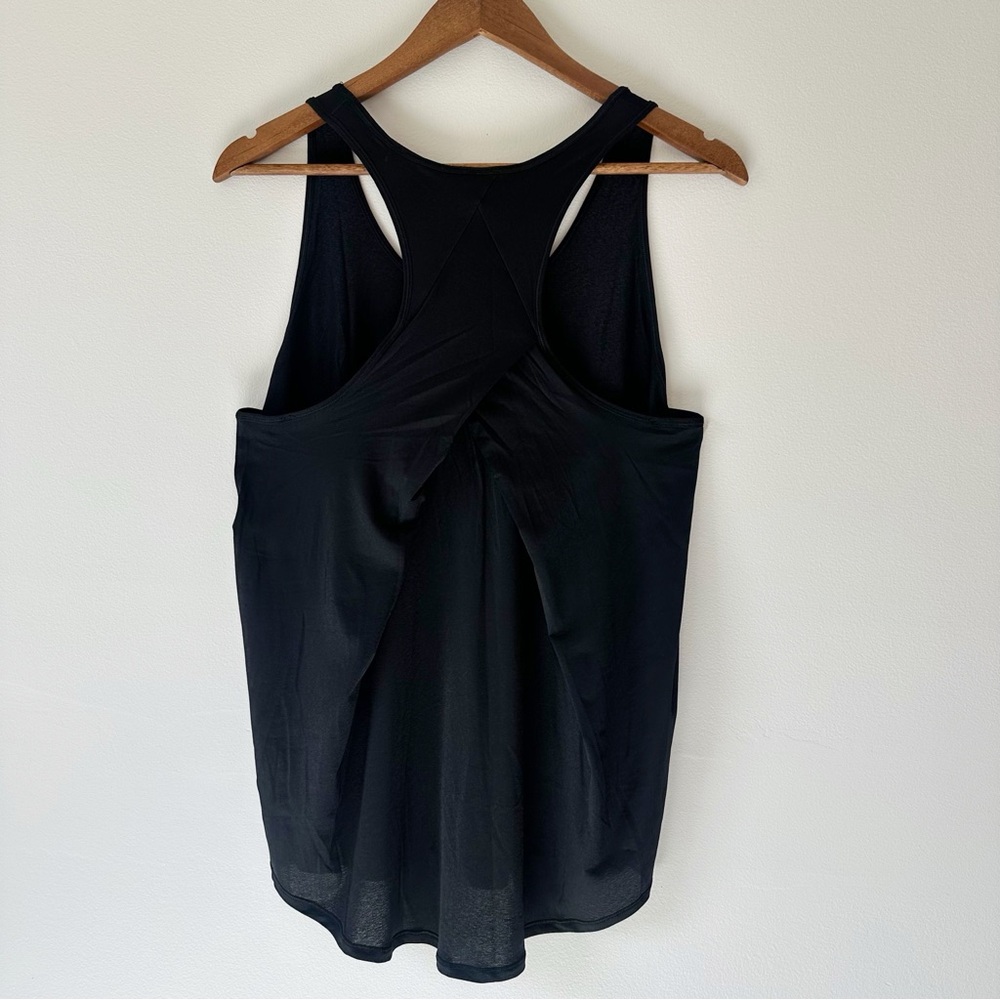 Lululemon Athletica NWT Women’s Essential Pleated Racerback Tank Black, size 8 - Picture 7 of 16